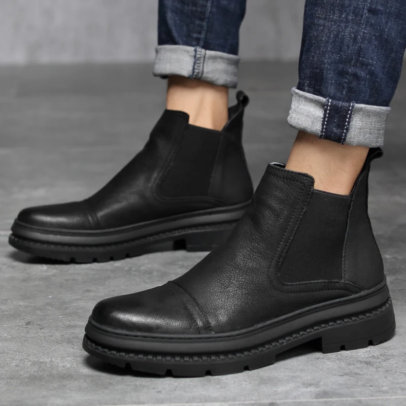 Size 47 Winter Shoes Men Warm Fur Snow Boots Chaussure Homme High-top Adult Safety Shoes Footwear Military Boots Men VII - Цвет: black plush