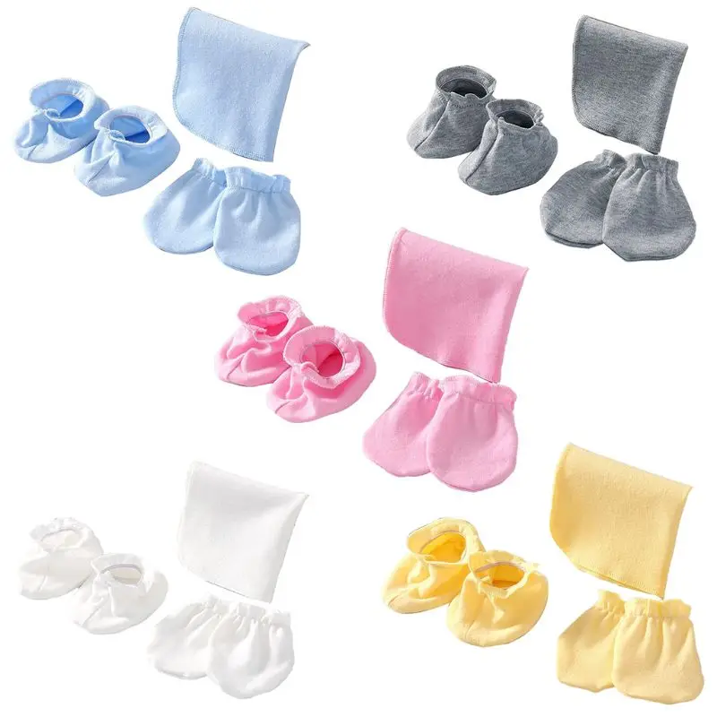 

Baby Newborn Soft Cotton Saliva Towel Gloves Foot Cover Set Anti Scratch Mittens Feeding Burp Cloth Bib Socks