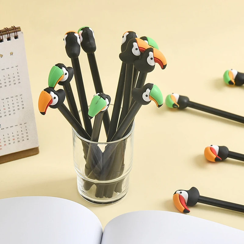 

12 шт./партия, новинка, кавайные ручки с птицами Toucan, канцелярские товары, классные милые забавные шариковые ручки назад в школу Kawai, Детские принадлежности, черные, синие