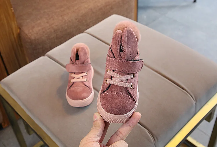 9949067212_1245930263