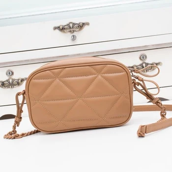 

2020 new luxury designer camera bag mobile phone bag Sheepskin Single Shoulder diagonal chain bag small square bag small versati