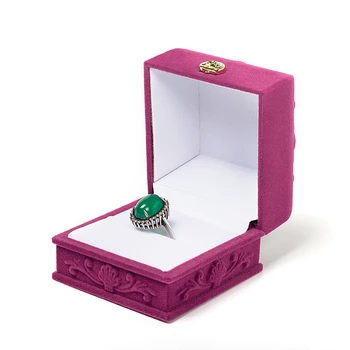 

Bump Retro Popular Engagement Organizer Storage Accessories Wedding Rose Velvet Jewelry Box Display Gift