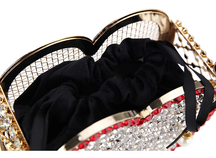 Luxury Diamond Heart Shape Evening Clutch Bag For Women 2021 Hollow Out Metal Cage Ladies Rhinestone Chain Purses And Handbags