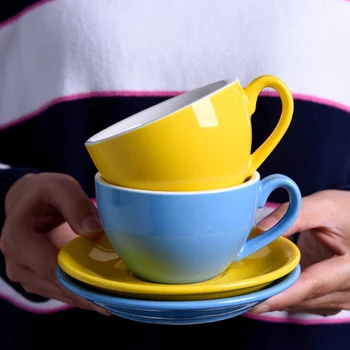 

220ml European Noble High-grade Ceramic Coffee Cups Coffee Cup Set Cappuccino Flower Porcelain Tea Cups Latte Mug Simple Style