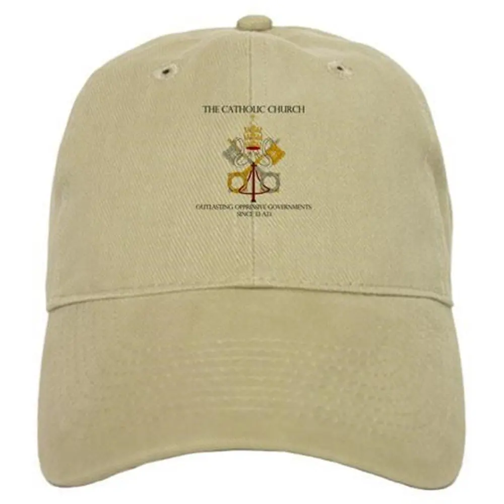 Бейсболка с изображением католической церкви