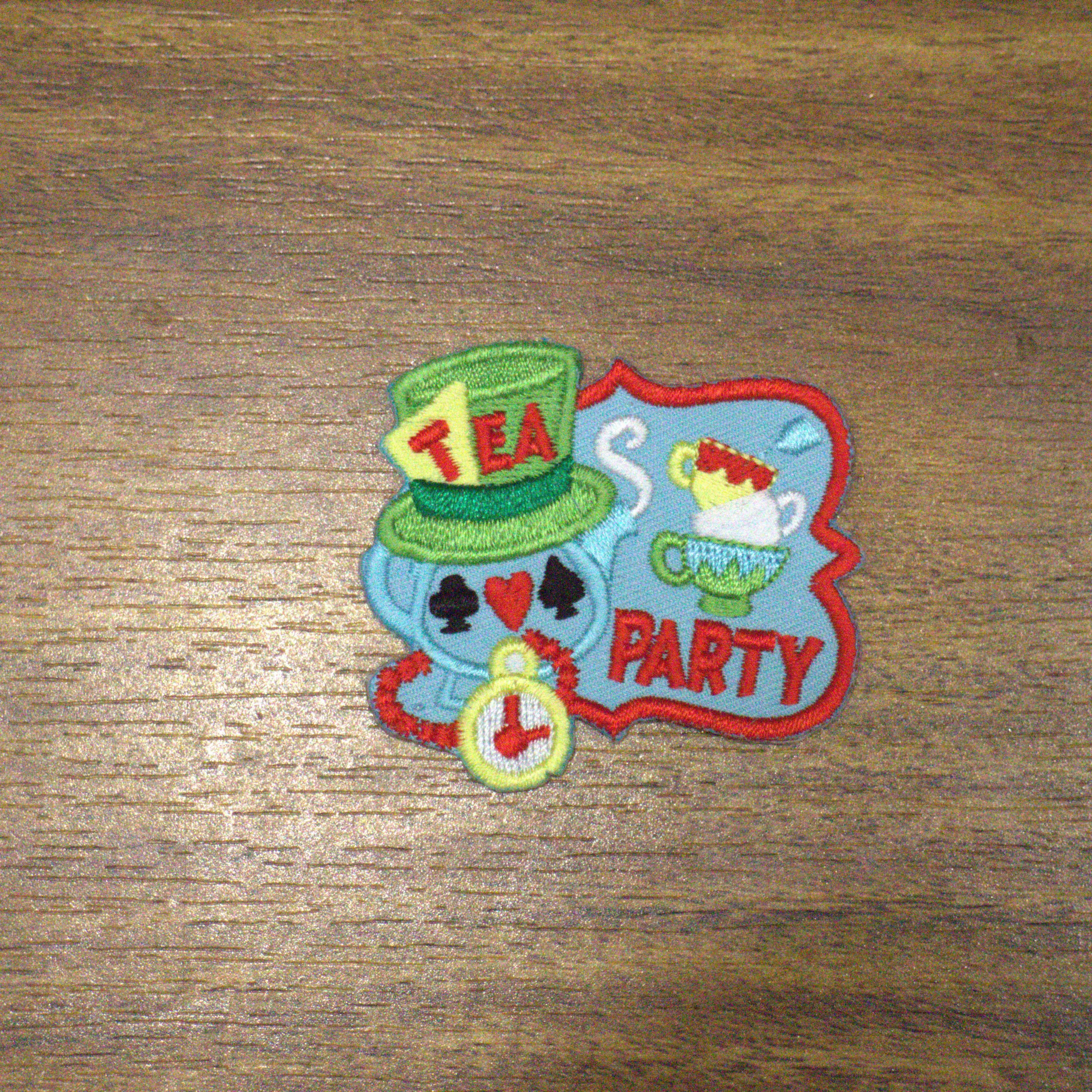 

Custom Patch Embroidered for Clothing Applique 3D Embroidery Bordados Eco-Friendly Customization Iron-on Patches 3