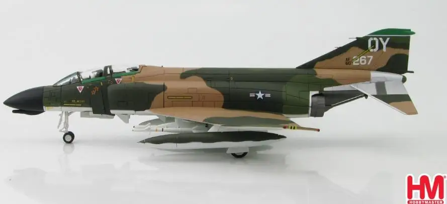 Мастер хобби Макдоннелл Дуглас F-4D Phantom 66-0267 Capt John Madden and Capt Chuck DeBellevue 1/72 литье под давлением модель самолета