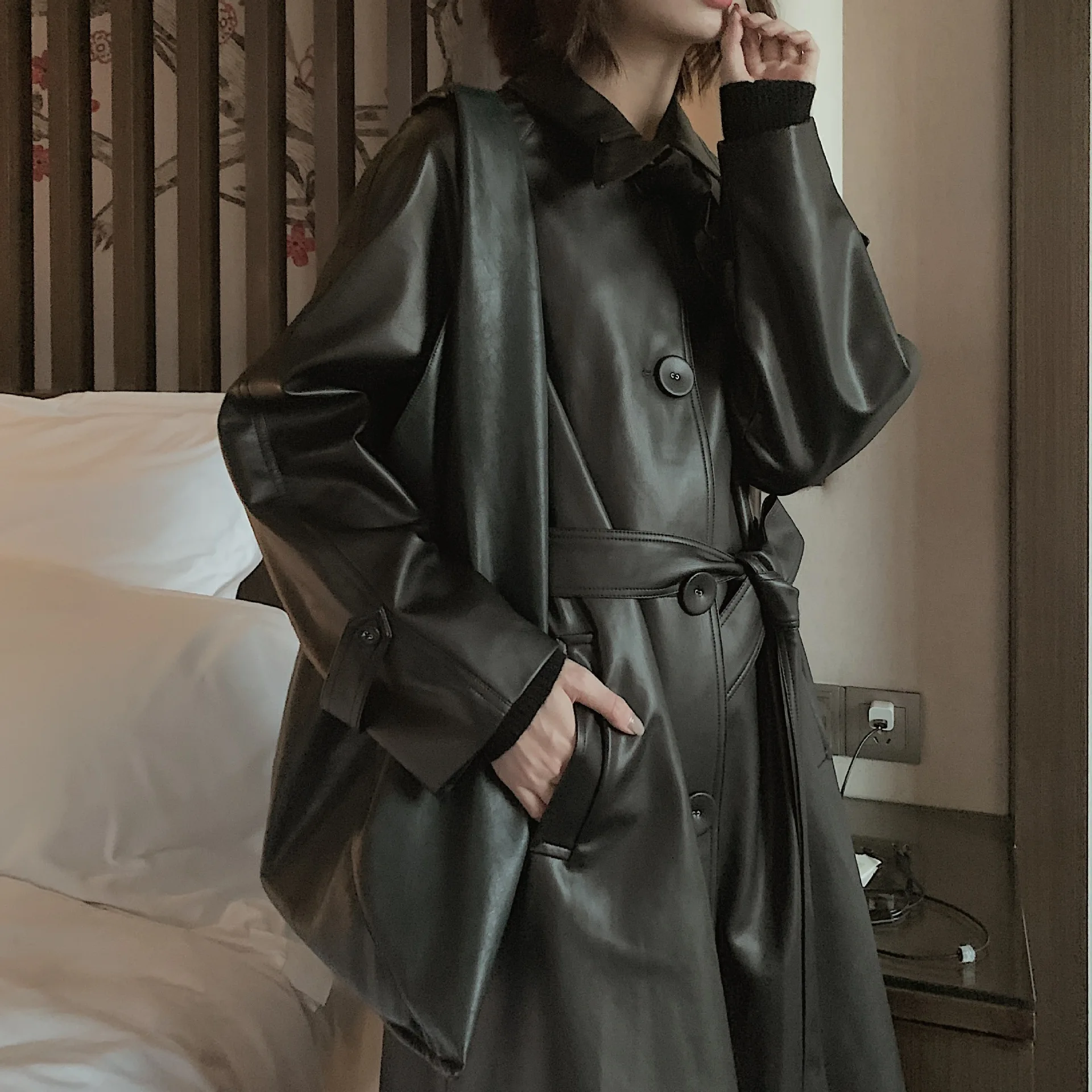 Trend Dream DT Edition ретро кожаное пальто Женская средней длины красивый отложной воротник на шнуровке осеннее Женское пальто-ветровка