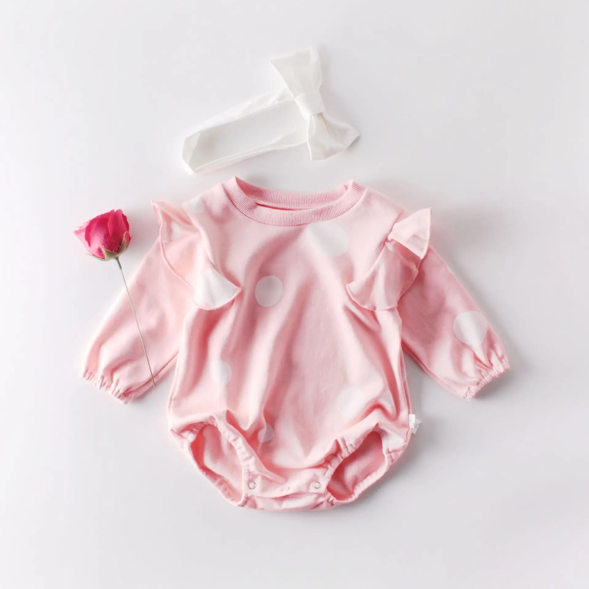 Осенний хлопковый комбинезон в горошек с длинными рукавами и оборками для новорожденных и маленьких девочек и мальчиков, спортивный костюм детский комбинезон на возраст от 0 до 24 месяцев