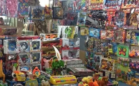 1345 Специальное предложение разные игрушки Кэтти 1 из 8 юаней Случайная Различные образцы игрушек