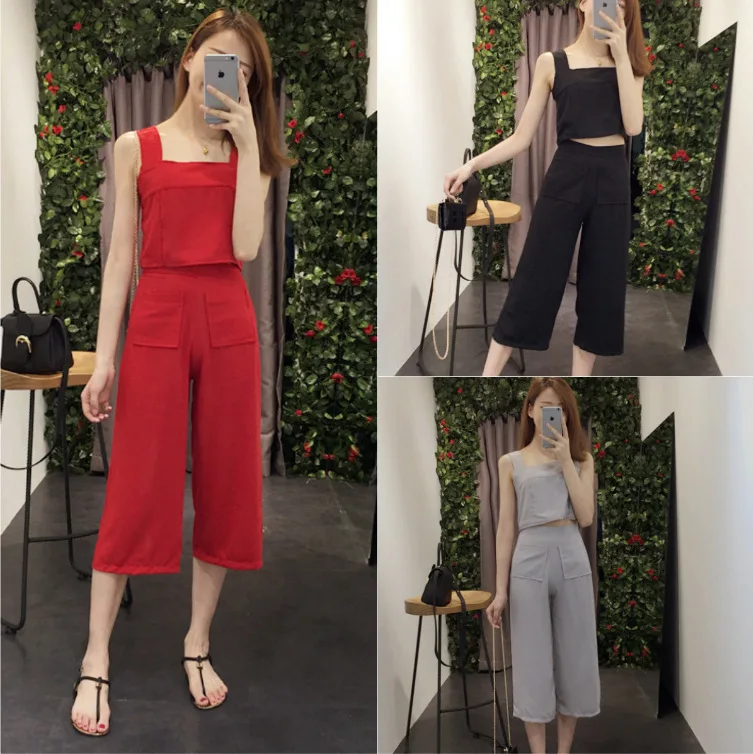 

Vest Zipper Large Rims Small Camisole + Playful Dual Pocket Loose Pants Set
