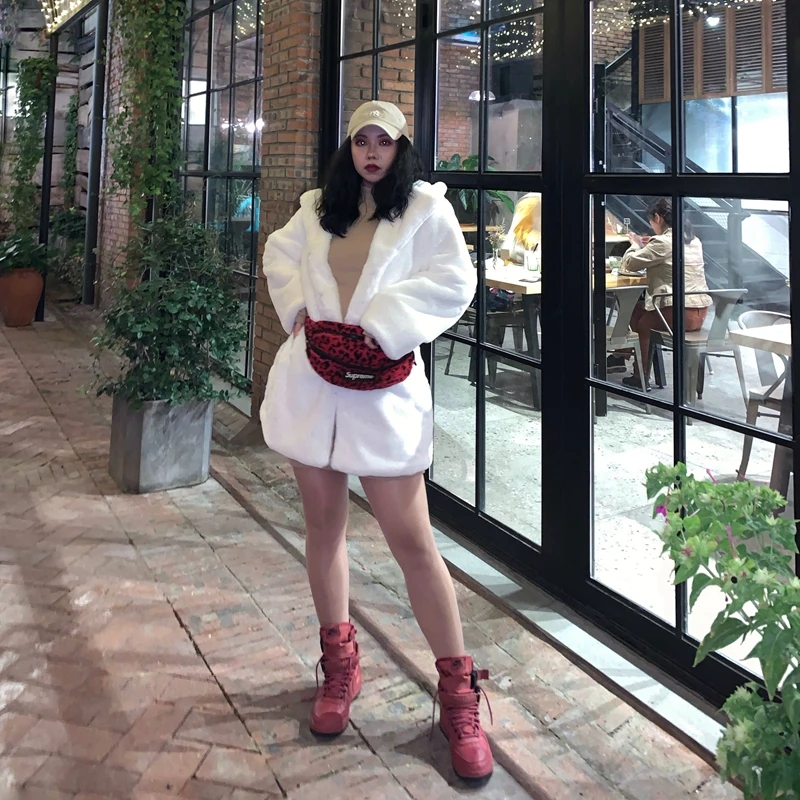 Зимняя Новинка INS Street Shot свободное дикое длинное белое Женское пальто из искусственного меха