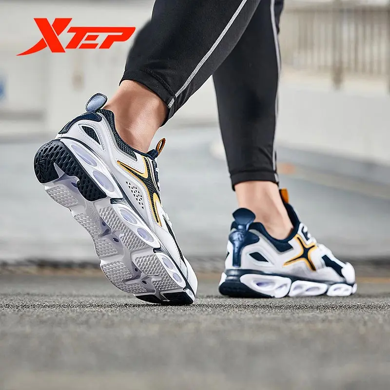 

Xtep reactive coil men's shoes sneakers spring 2020 new men's shock-absorbing rebound running shoes 980119110569