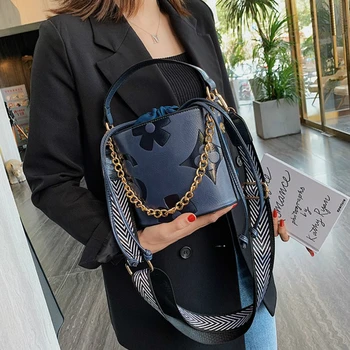 

Ladies Fashion Large Capacity Bucket Bags Classic Flower Pattern Shoulder Messenger Bags Chain Decoration Handbags Louis Brand