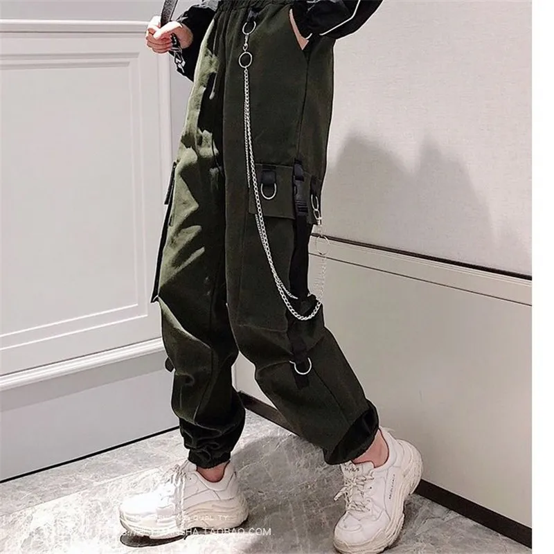 韓国人気ファッション[PAKUA] RIBBON BUCKLE CARGO PANTS RIBBON BUCKLE CARGO PANTS_BLACK - PAKUA