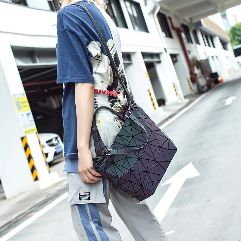 Luminous reflective  Bag Geometric Tote Folding Shoulder Bags for women 2024 Plain Folding Handbags sac a main Female Bolsas 5