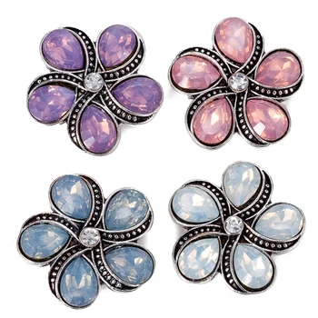 

20pcs Snap button 18 mm metal snaps for snaps bracelets fit ginger snaps jewelry four colors snap