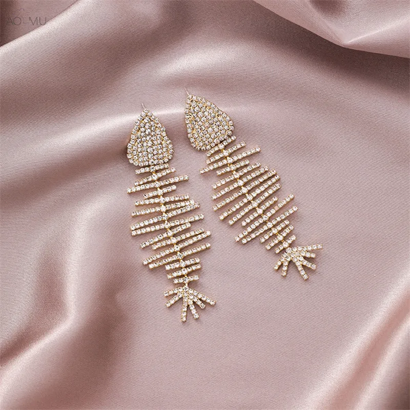 

AOMU S925 Sterling Silver Pin Colorful Rhinestones Irregular Fishbone Hyperbole Drop Earrings for Gifts Party Jewelry Pendant