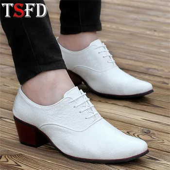 

Comfortable Men's Sneakers Men Shoes Fashion Mens Loafers Leather Pointed Business Shoes 2020 White Crocodile Pattern Heels Y12