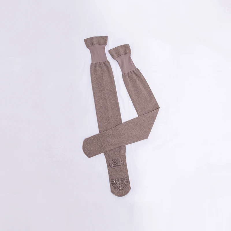 brown Хлопковые длинные чулки для молодых женщин, весенняя одежда для отдыха, носки до бедер с силиконовым узором в горошек, Нескользящие плотные тонкие чулки выше колена - Цвет: brown