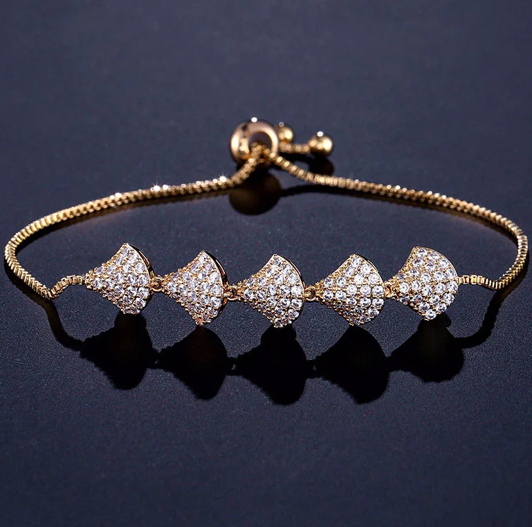 

UILZ New Cubic Zirconia Classic Sector Shape Adjustable Bracelet for Women Party with Slide Lock UB2095