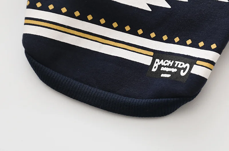 9099908586_2066003639