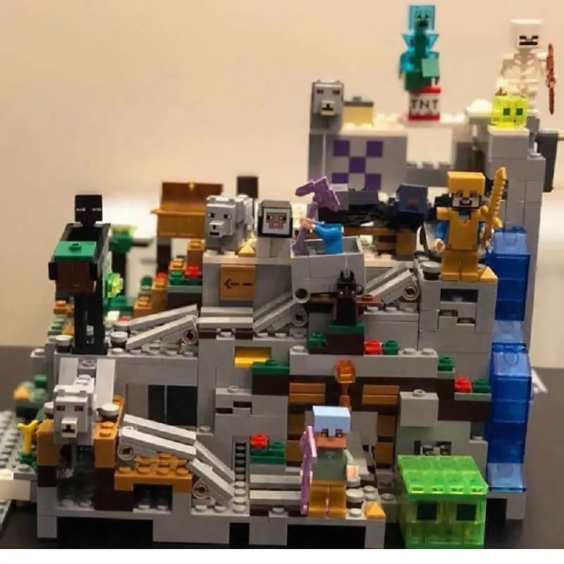 Mountain Cave Mine Mechanism Building Block With Action Figures Compatible 21137 My World Brick Set Gifts Toys Mountain Cave Mine Mechanism Building Block With Action Figures Compatible 21137 My World Brick Set Gifts Toys
