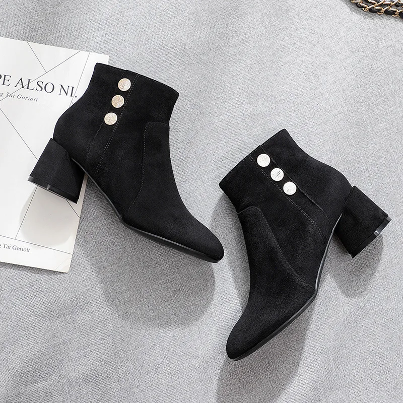 

Women's Martin Boots Short Plush Fur Warm Ankle Rubber Short Boots Winter Solid Flock Square High Heels Round Toe Zipper Boot