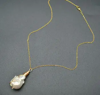 

Jewelry Wire Wrapped Natural White Pearl Baroque Pendant Linked Chains Necklace