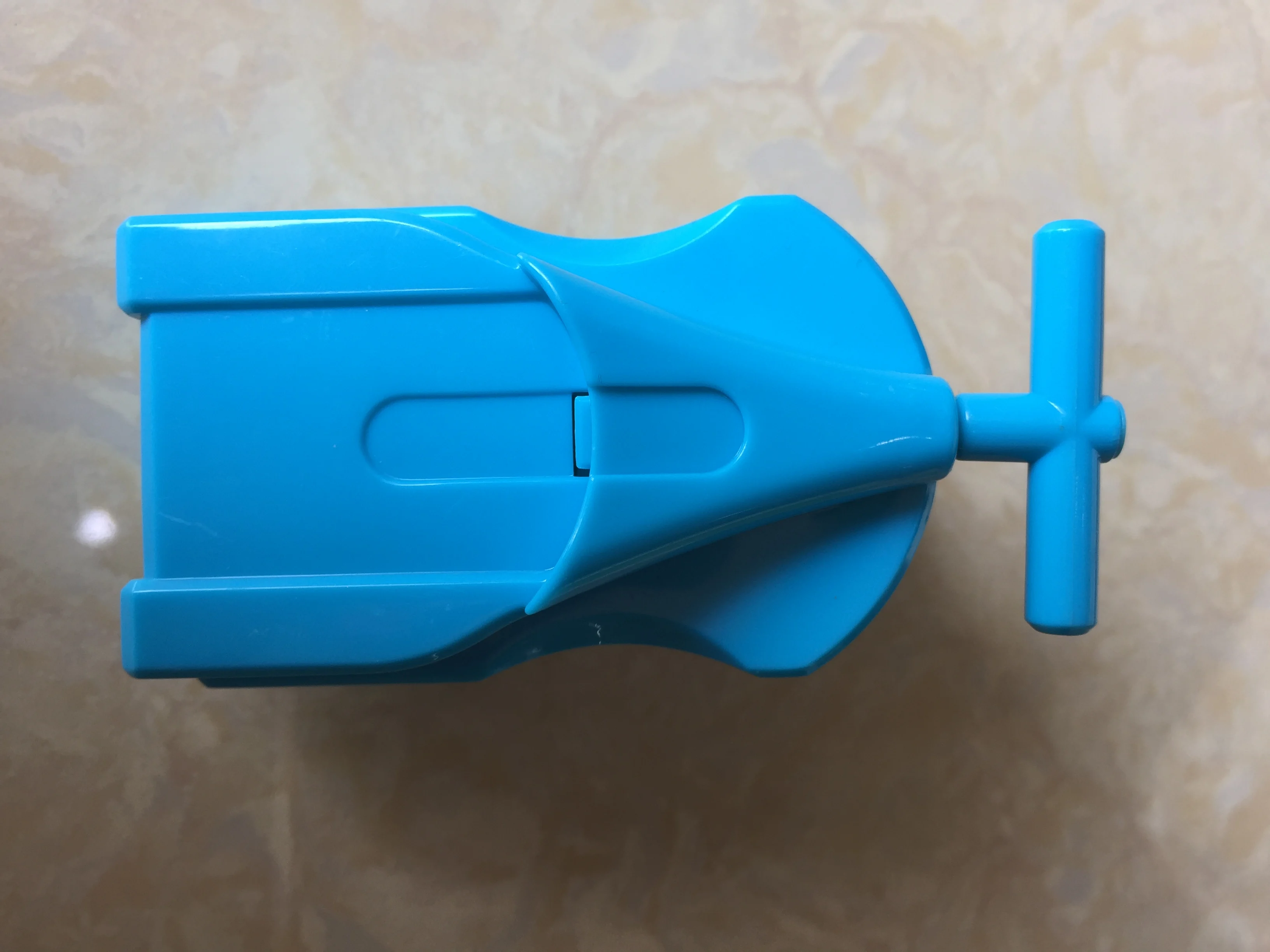 Пусковая установка Tomy для правого вращения Beylauncher белого цвета Bey blade | Игрушки и