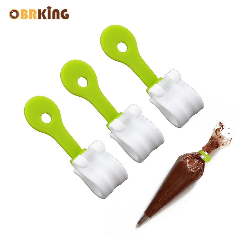 

OBRKING 3Pcs/Set Plastic Icing Bag Buckle Cream Bag Clip Sealing Circle Clip Cake Cookies Cream Frosting Clip Baking Tools