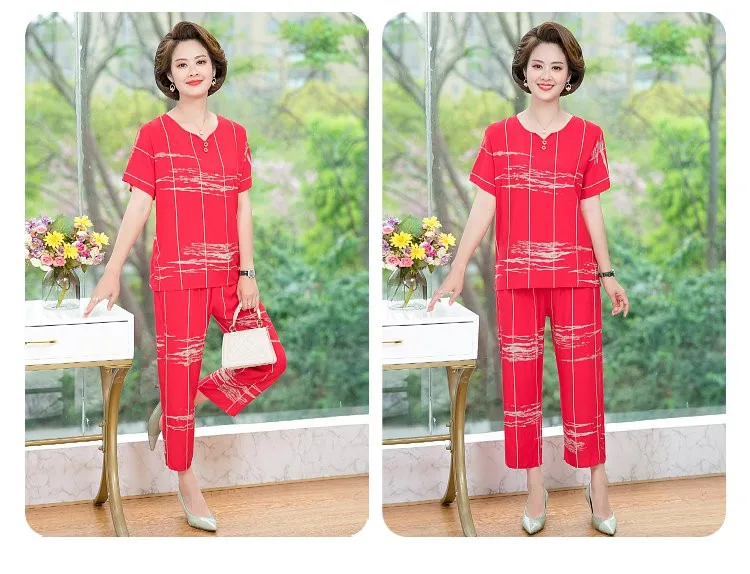 2 Piece Sets Women Summer T-shirt and Pants Summer Two Piece Set Tops and Pants Middle-aged Plus Size Print  Plaid Casual Women lounge wear