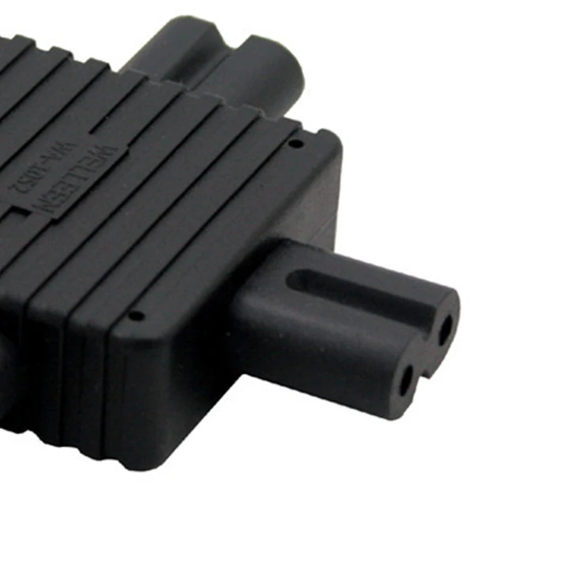 Wa-1052 Iec-320 C8 Om 3X C7 Мощность адаптер Iec 320 C7 C8 для 3X Мощность адаптер IEC 320 C7 для C8 Разделение Led адаптер