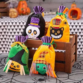 

Creative Halloween Candy Gift Bag Treat or Trick Kids Sweet Cookie Box Storage Pouch Buckets Halloween Prop Party Supplies