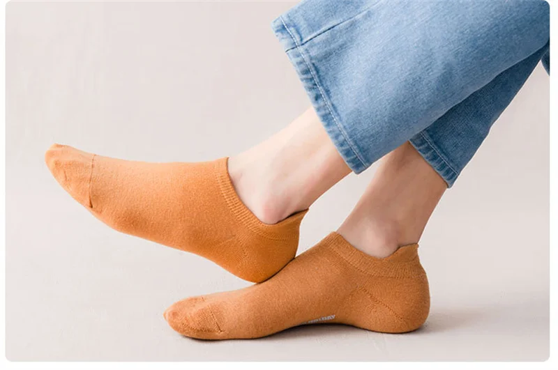 5 Pairs Men Socks Spring summer Invisible Socks Leisure Cotton Short tube Pure color Boat Male Socks Wholesale