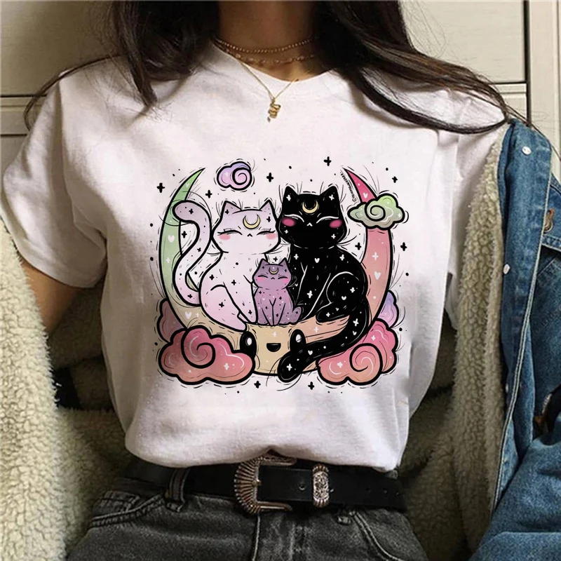 Рисунок 5 - Футболка женская с коротким рукавом