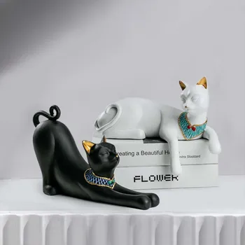 

Creative White & Black Cat Fihurines Living Room Decoration Miniature Model Children Toys Desktop Decoration Ornaments Artware