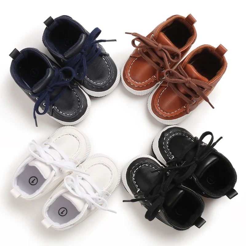 Мягкая кожаная обувь для новорожденных детей от 0 до 18 месяцев; обувь для маленьких мальчиков; модная однотонная водонепроницаемая обувь для отдыха с перекрестной шнуровкой