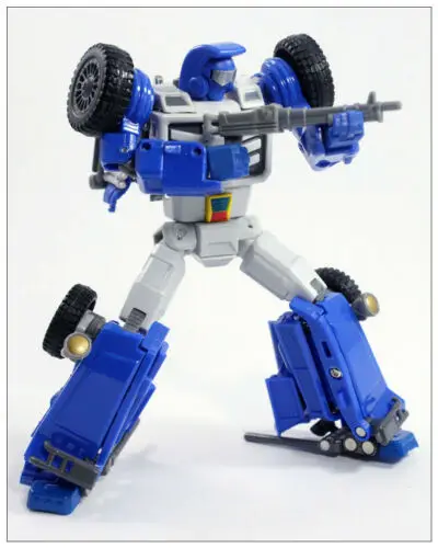

XTransbots XTB MM-VIII MM-8 MM8 Arkose Beachcomber Metallic Painting Version Transformation Action Figure