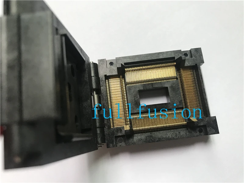 IC51-1604-845-1 Yamaichi IC Тесты гнездо QFP160 0 65 мм Шаг посылка Размеры 28x28 гореть в разъем |