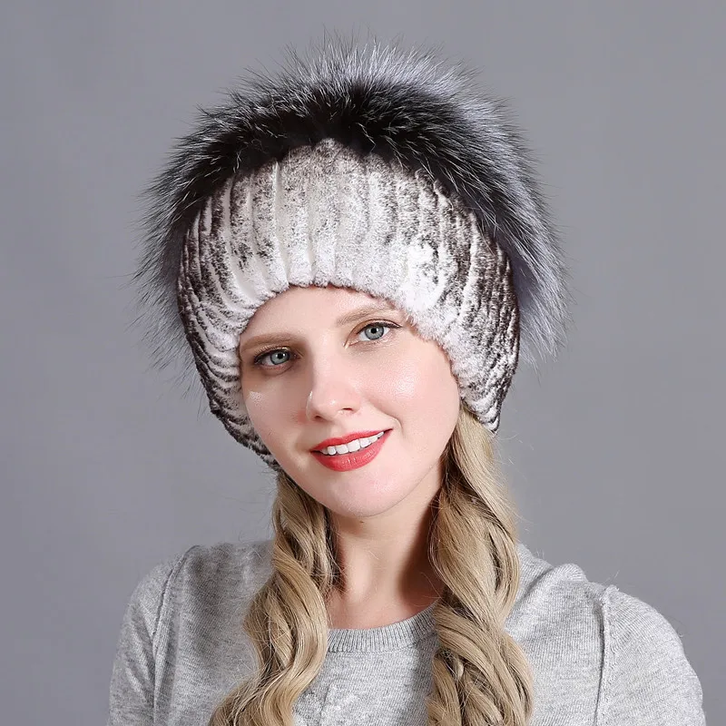 picture color New Lovely Real Mink Fur Hat for Women Hot Sale Winter Knitted Real Mink Fur Beanies Cap Wholesale and Retail Real Mink Fur Caps - Цвет: picture color