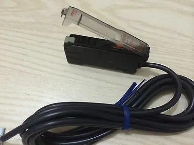 Omron E3X-DA11-N в коробке