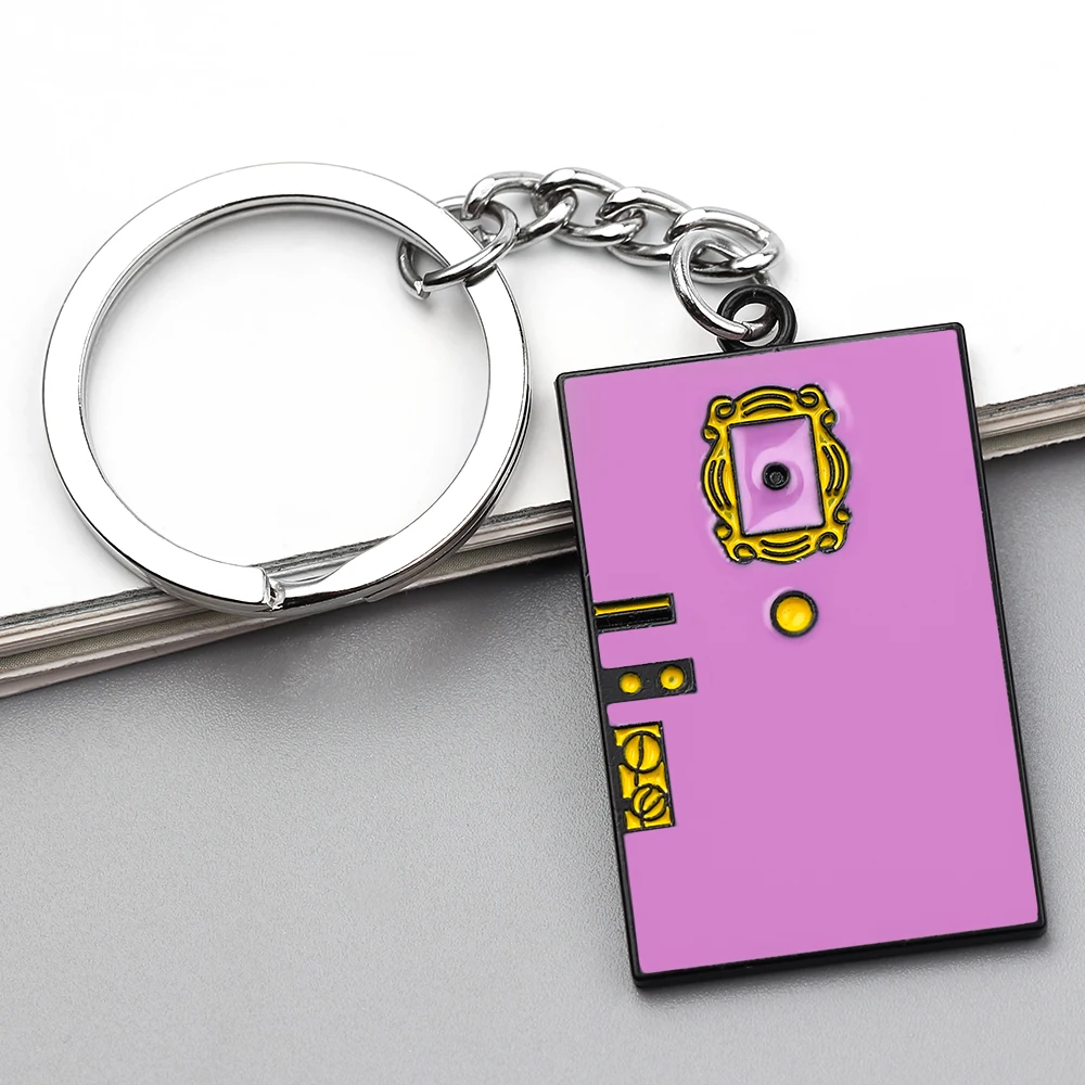 TV Series Friends Keychain Central Perk Coffee Time Metal pendant Key chain car keyring Christmas Gifts for Friends keys holder