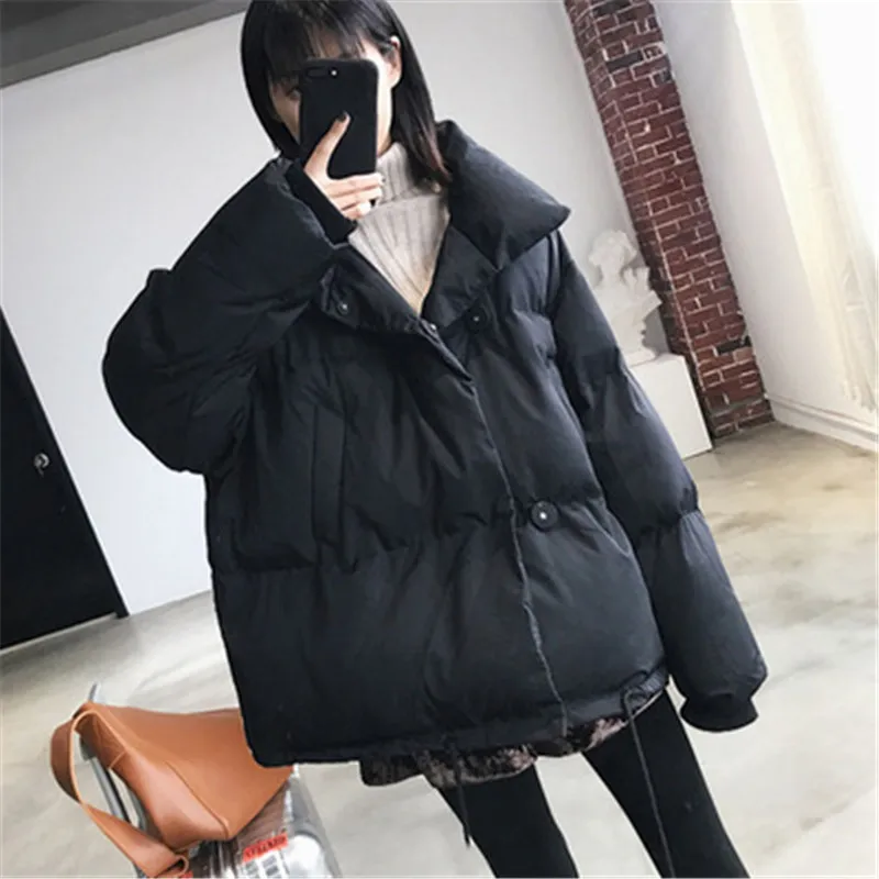 nueva moda tendencia Повседневная Chaqueta de algodón ropa de invierno suelta pan ropa mujer grueso abajo abrigo mujer corto - Цвет: 2
