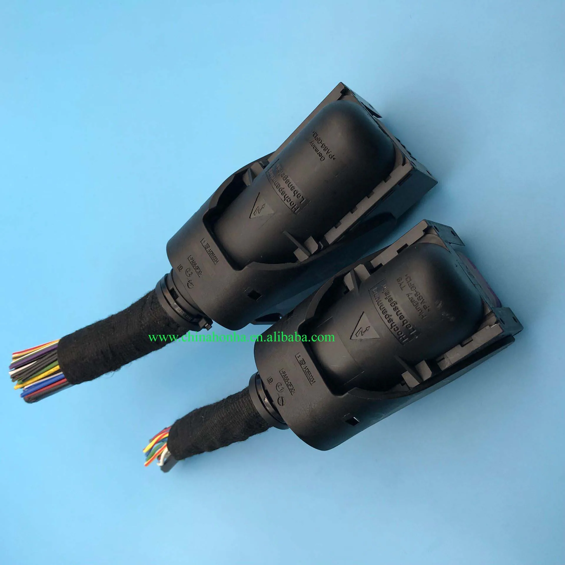  1 kit ECU/EDC17/16 computer board plug 94 pin with 64pcs wire or 60 pin with 32 pcs wire socket com