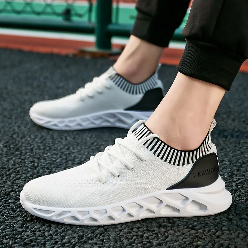 

Hot Selling Summer Trendy Shoes 2019 New Style Korean-style Versatile Fly Netting Cloth Shoes Men's Anti-slip Outdoor Travel Ska
