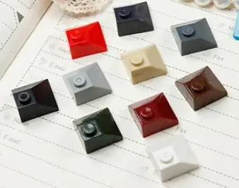 

50pcs/Lot Brick Parts slope 45 degree 2 x 2 Corner bricks DIY Block Parts Compatible with Other Brand Assemble Particles