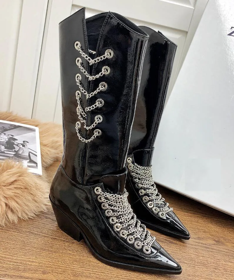 Botas altas Chelsea de charol para mujer, zapatos de tacón alto grueso con  punta puntiaguda y cadena de Metal, a la moda, color negro, novedad de  primavera 2021|Botas hasta la rodilla| -