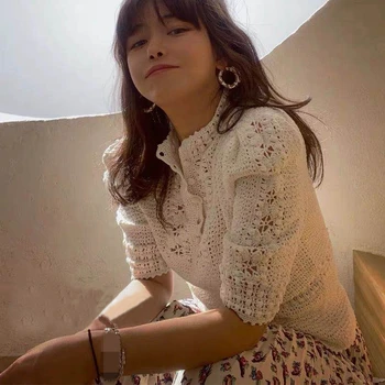 

woman knitted tops 2020 runway