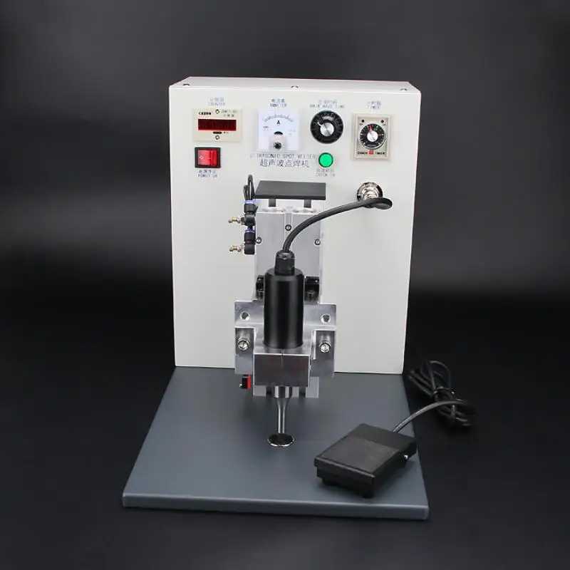 

Foot-operated pneumatic ultrasonic spot welding machine â€‹35K 1000W mask ear band welding machine mask spot tape machine